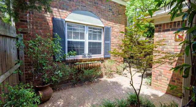 Photo of 6900 Amberly Rd #6900, Memphis, TN 38119