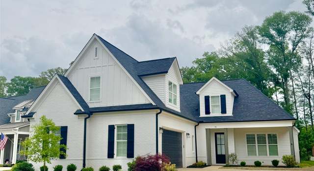 Photo of 90 Lafayette Crossing Dr, Rossville, TN 38066