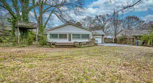 Photo of 4349 Sequoia Rd, Memphis, TN 38117