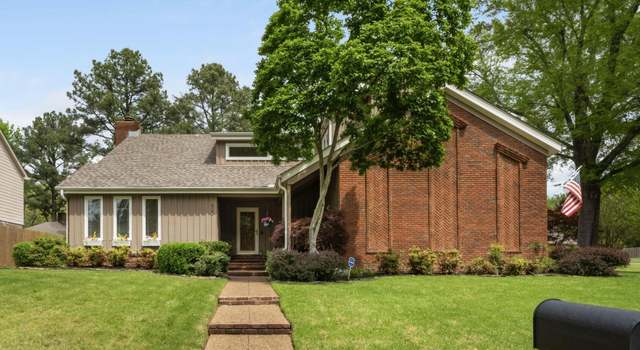 Photo of 8184 Hampton Grove Ln, Germantown, TN 38138