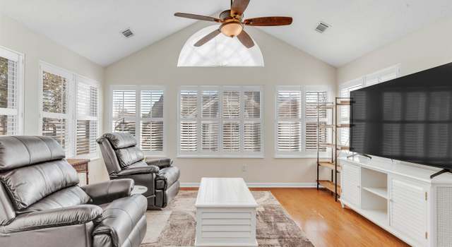 Photo of 1213 Oak Timber Cir #25, Collierville, TN 38017