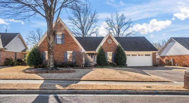 Photo of 6621 Stephan Ridge Dr, Bartlett, TN 38135