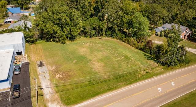 Photo of 297 E Main St, Parsons, TN 38363