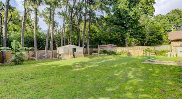 Photo of 6044 Raintree Dr, Memphis, TN 38115