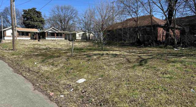 Photo of 2240 S Main St S, Memphis, TN 38109
