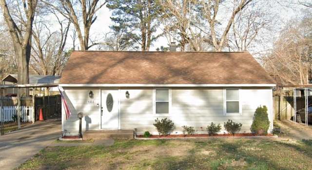 Photo of 1353 Wells Station Rd, Memphis, TN 38108