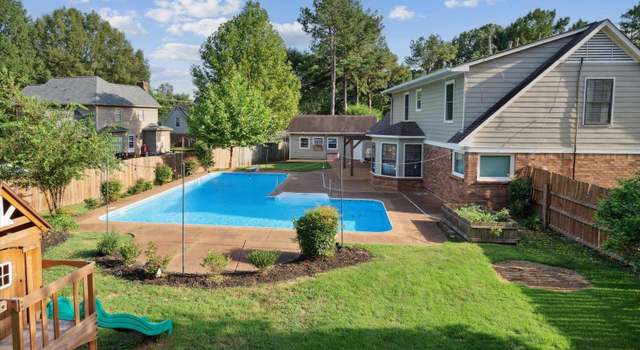Photo of 412 E Valleywood Dr, Collierville, TN 38017