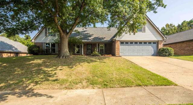 Photo of 6364 Eastbrier Dr, Bartlett, TN 38135