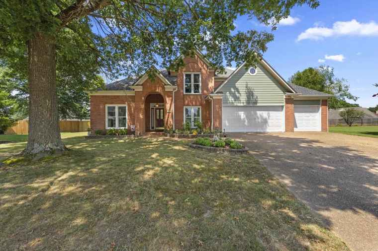 Photo of 720 Metatero Cv Collierville, TN 38017