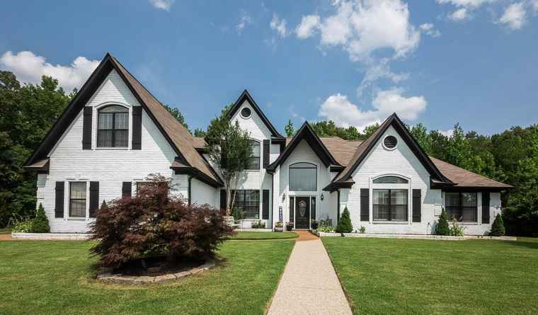 Photo of 4936 Kings Forest Dr Bartlett, TN 38135