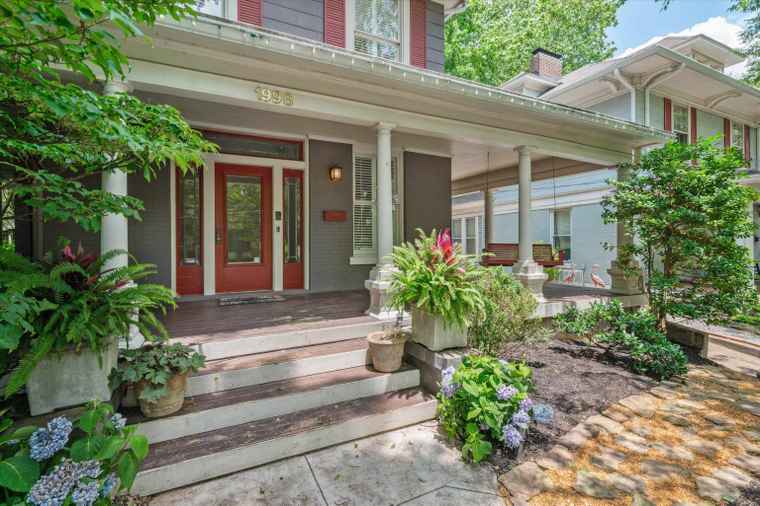 Photo of 1998 Courtland Pl Memphis, TN 38104
