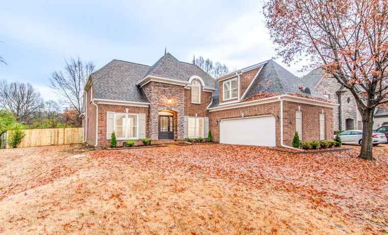 Photo of 728 Southern Pride Dr Collierville, TN 38017