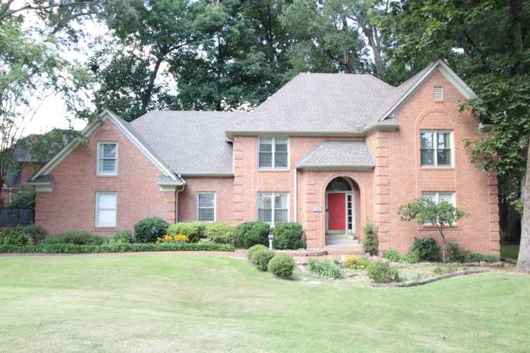 Photo of 3526 Waterford Cv N Collierville, TN 38017