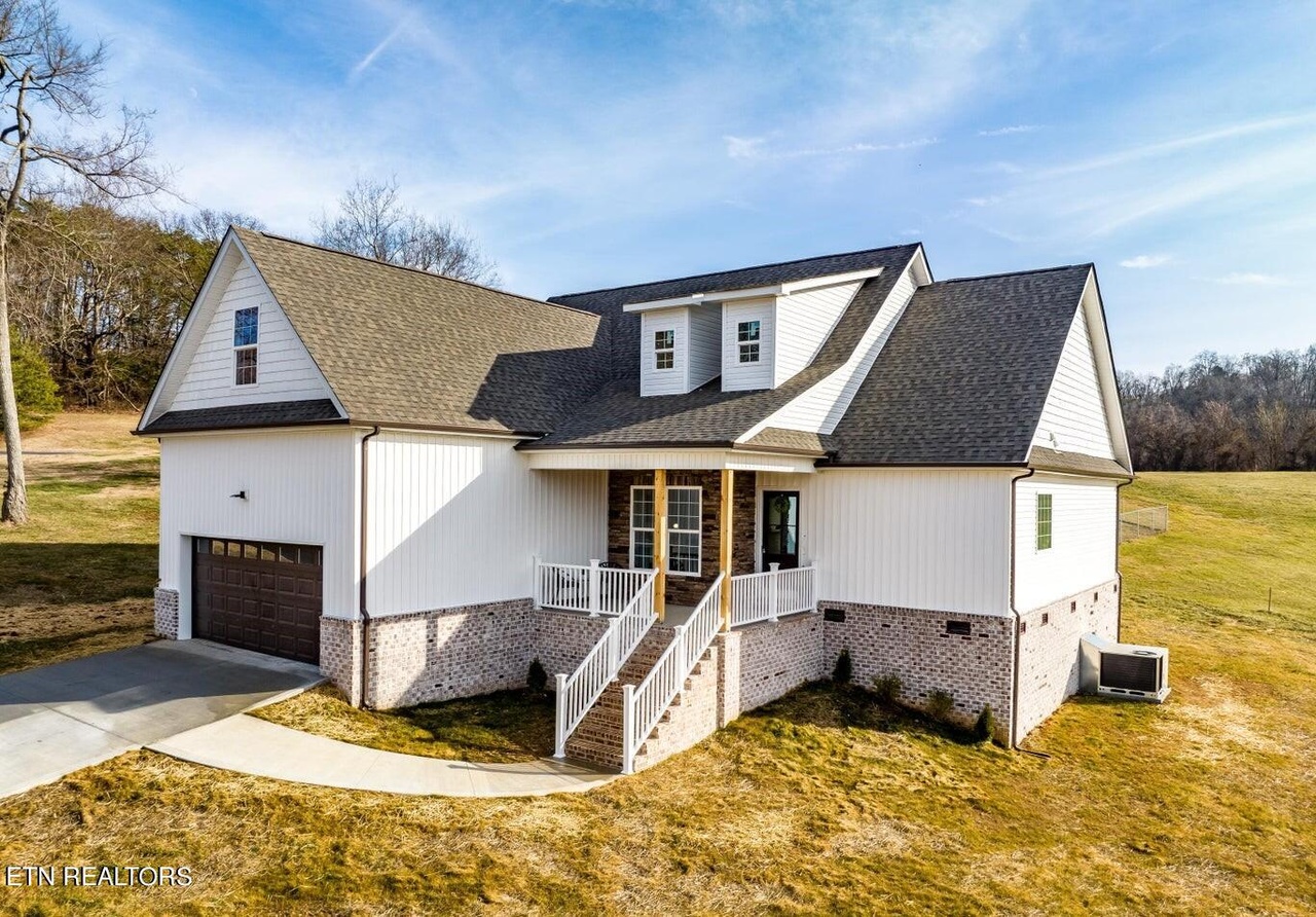 1709 Bend View Ln, Sevierville, TN 37876 MLS 1247238 Redfin