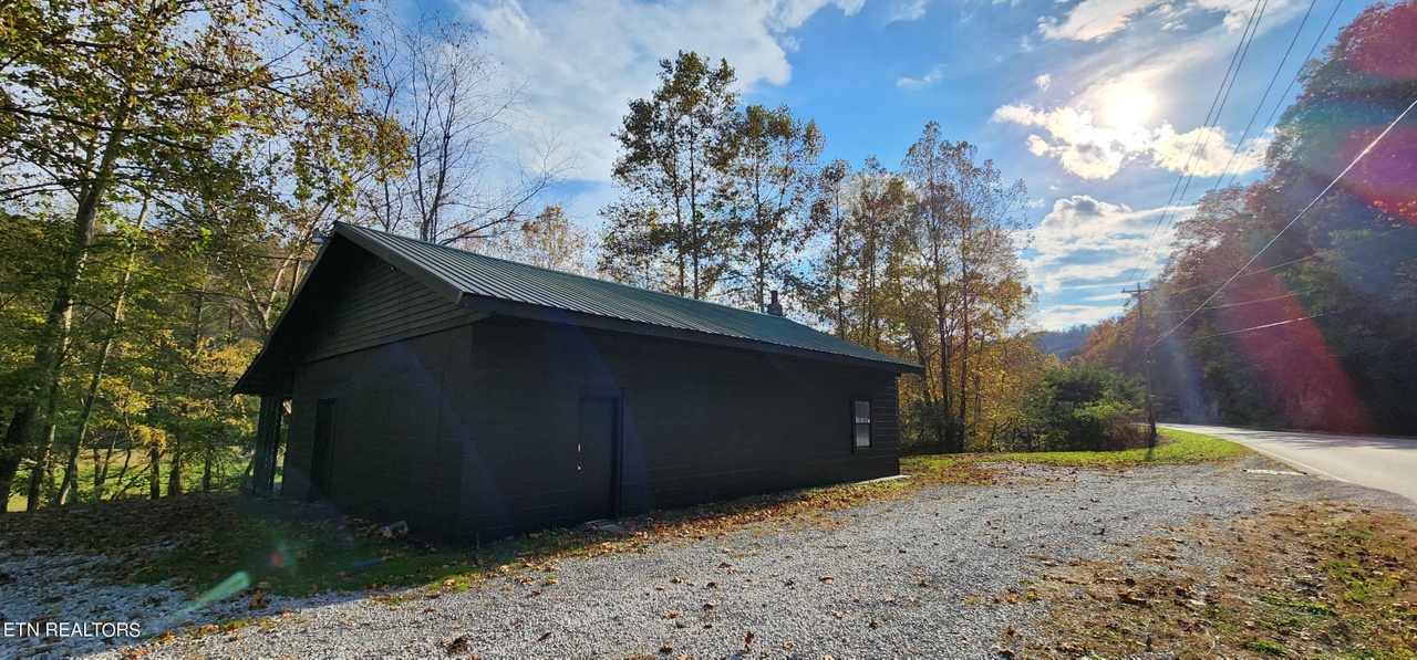 1555 Stinking Creek Rd, Lafollette, TN 37766 MLS 1243462 Redfin