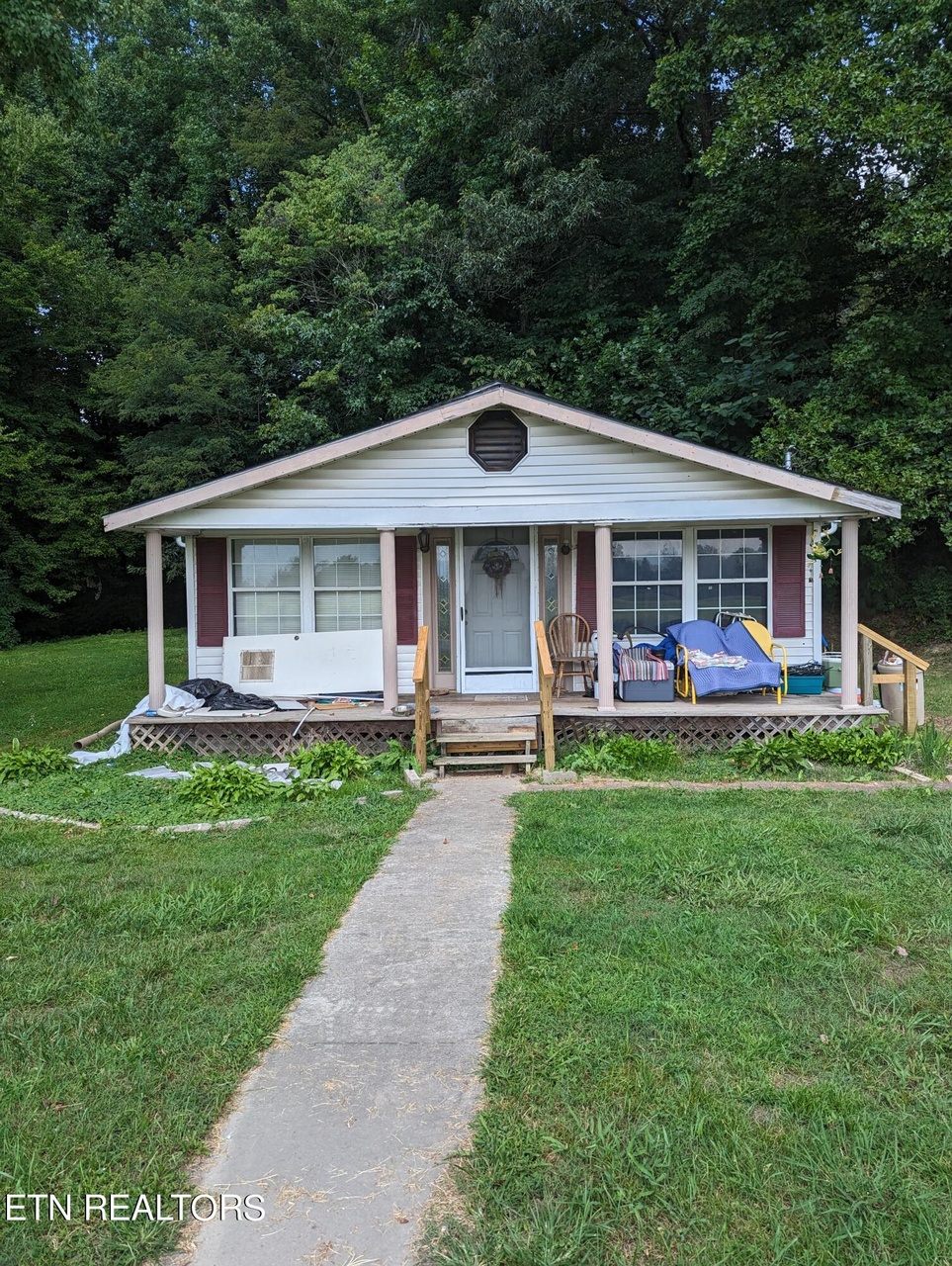 2394 441 Hwy Middlesboro KY 40965 MLS 1238486 Redfin   1238486 2 