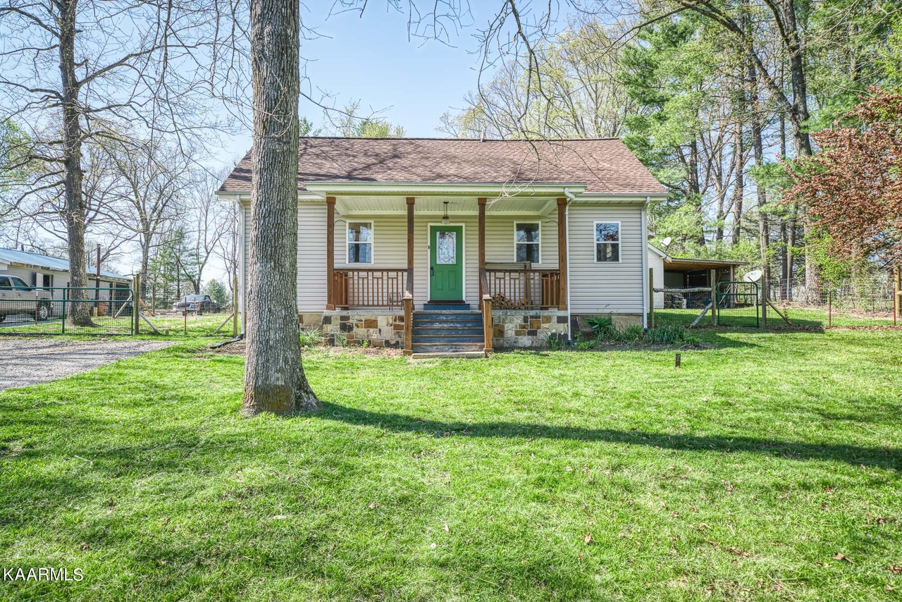 582 W Creston Rd, Crossville, TN 38571 MLS 1223629 Redfin