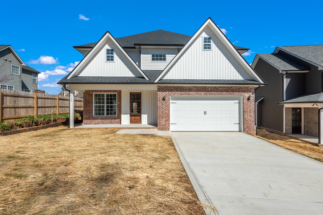 4908 Creek Bank Dr, Knoxville, TN 37920 | MLS# 1140647 | Redfin