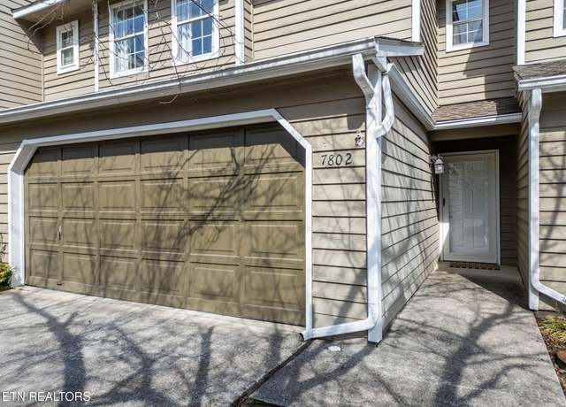 Property at 7802 Village Dr, Knoxville, TN 37919, 2 beds, 2.5 baths