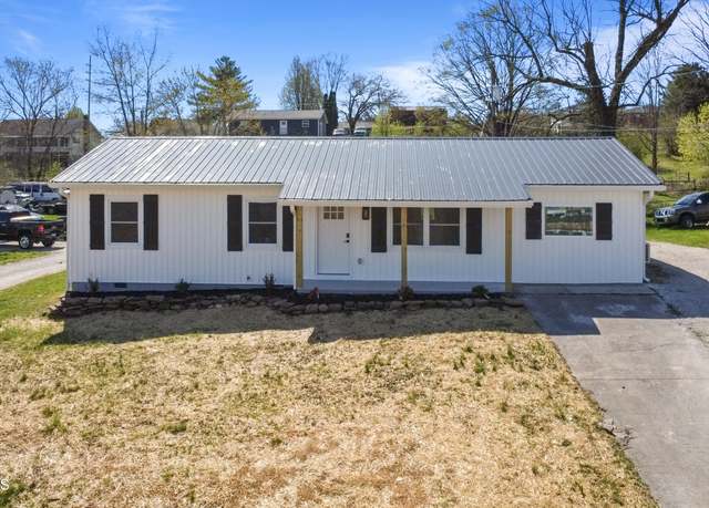 Property at 191 South St, Jacksboro, TN 37757, 4 beds, 2 baths