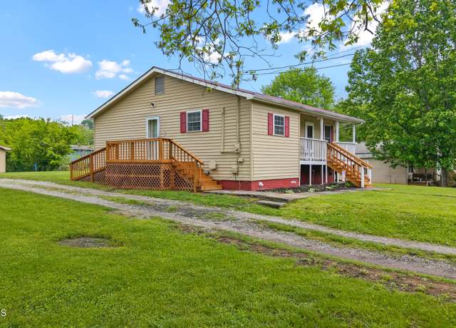 Property at 206 Marietta St, Madisonville, TN 37354, 2 beds, 1 bath