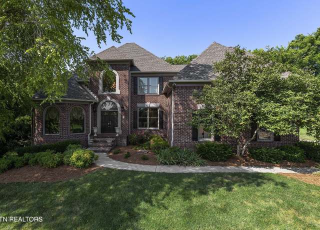 Property at 925 Broken Shaft Ln, Knoxville, TN 37922, 5 beds, 4.5 baths