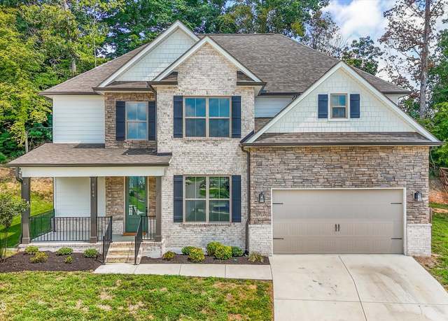 Property at 8144 Chapel Hill Ln, Knoxville, TN 37938, 4 beds, 3 baths
