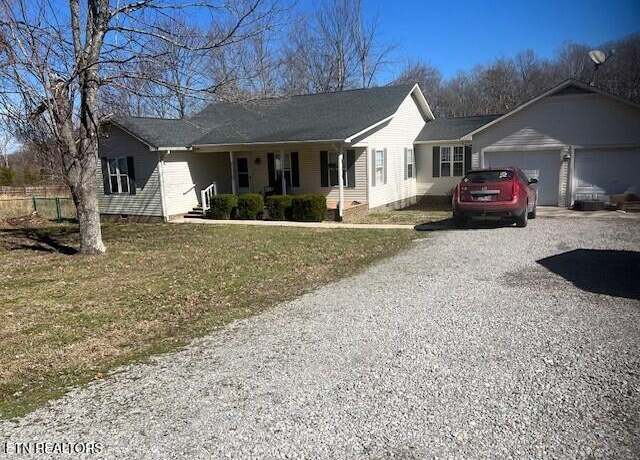 Property at 892 Norris Rd, Clarkrange, TN 38553, 3 beds, 2.5 baths