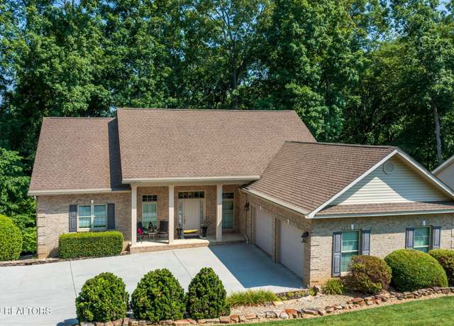 Property at 135 Kenosha Ln, Loudon, TN 37774, 4 beds, 3.5 baths