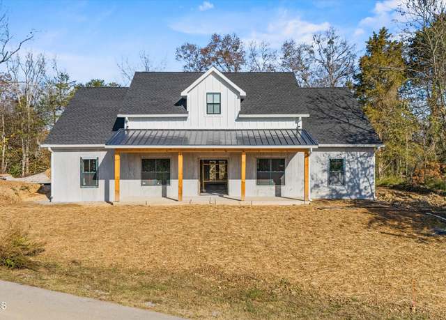 Property at 429 Quiet Cv Way, Dandridge, TN 37725, 4 beds, 3.5 baths