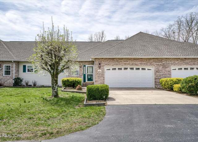 Property at 111 Santee Ct, Crossville, TN 38572, 2 beds, 2 baths