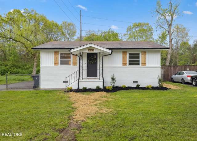 Property at 2538 Fair Dr, Knoxville, TN 37918, 2 beds, 1 bath