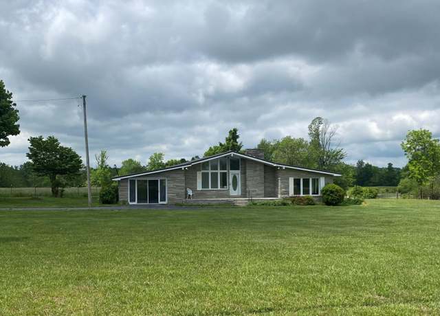 Property at 1039 Old Martha Washington Road Rd, Clarkrange, TN 38553, 3 beds, 2 baths