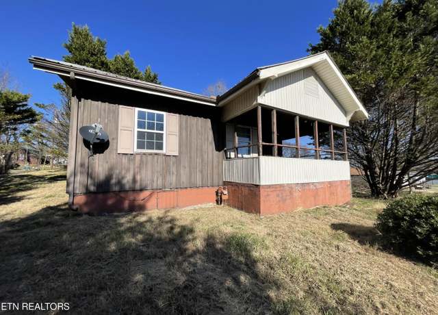 Property at 111 Wood St, Madisonville, TN 37354, 3 beds, 1 bath