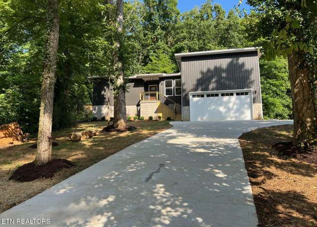 Property at 110 Stone Rd, Knoxville, TN 37920, 3 beds, 2 baths