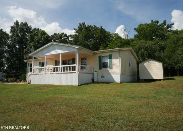 Property at 128 Woods Dr, Sweetwater, TN 37874, 3 beds, 2 baths