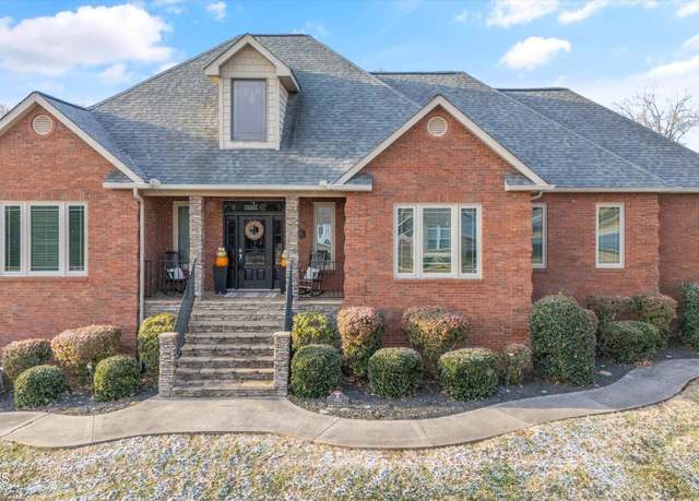 Property at 2602 Penn Marydel Way, Maryville, TN 37803, 3 beds, 3.5 baths