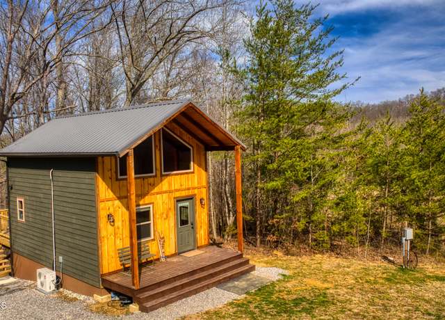 Property at 1429 Dupont Rd, Seymour, TN 37865, 4 beds, 3 baths
