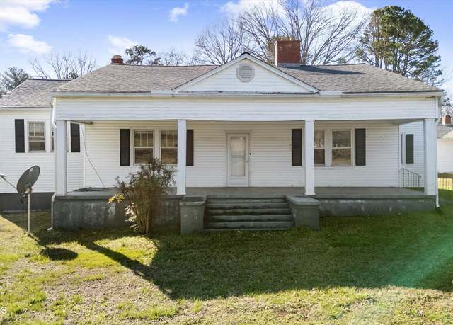 Property at 3229 Old Knoxville Hwy, Maryville, TN 37804, 3 beds, 1 bath