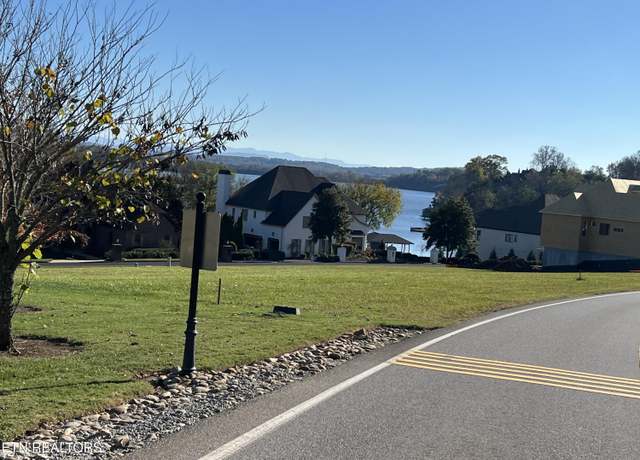 Property at 730 Rarity Bay Pkwy, Vonore, TN 37885