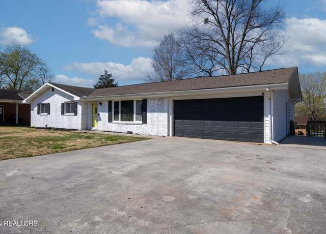 Property at 510 Brewer St, Athens, TN 37303, 4 beds, 3 baths