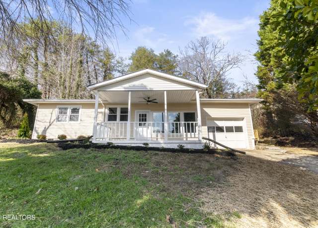 Property at 114 Glenwood Dr, Clinton, TN 37716, 3 beds, 1 bath