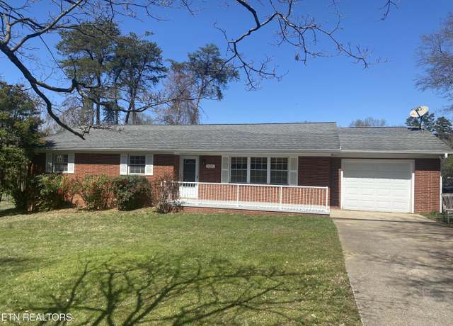 Property at 4109 Doris Cir, Knoxville, TN 37918, 3 beds, 1.5 baths