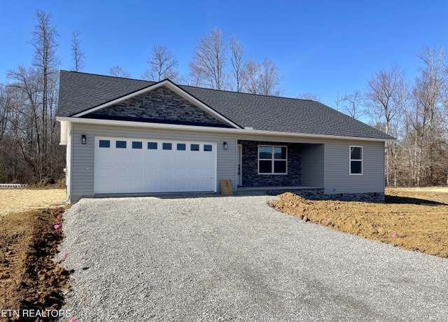 Property at 160 Meadow Dr, Oliver Springs, TN 37840, 3 beds, 2 baths