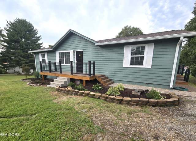 Property at 417 Oakhill Dr, Sweetwater, TN 37874, 3 beds, 2 baths