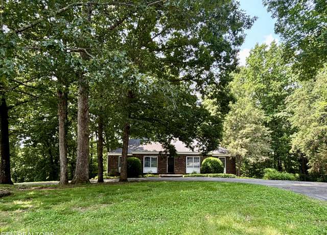 Property at 10625 Chevy Dr, Knoxville, TN 37922, 3 beds, 3 baths