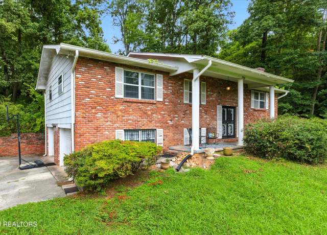 Property at 1713 Timberlane Cir, Knoxville, TN 37924, 4 beds, 3 baths