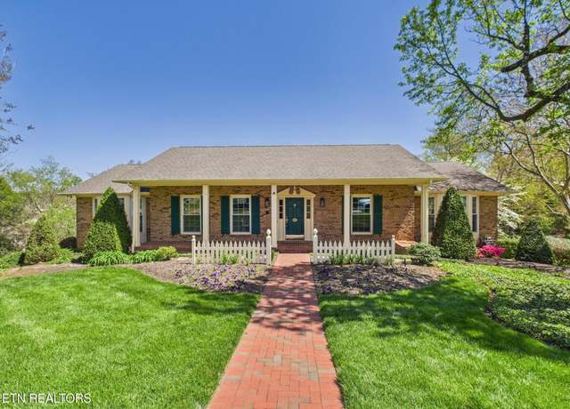 Property at 1133 Laurel Hill Rd, Knoxville, TN 37923, 5 beds, 3 baths