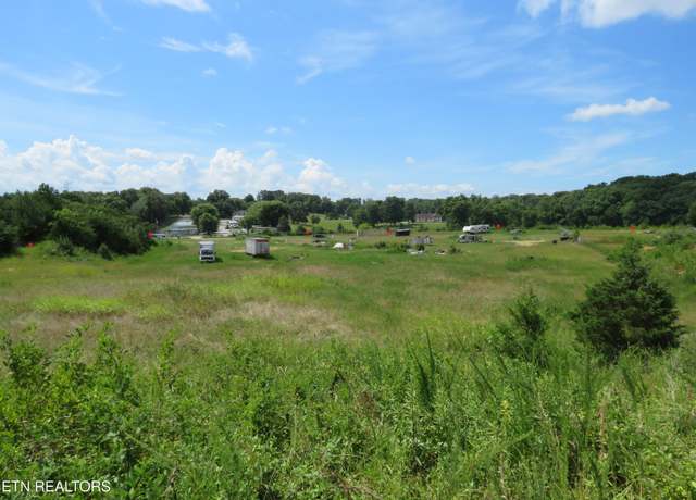 Property at 8301 Jackson Bnd, Lenoir City, TN 37772