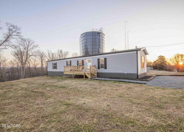 Property at 240 River Rd, Kingston, TN 37763, 3 beds, 2 baths